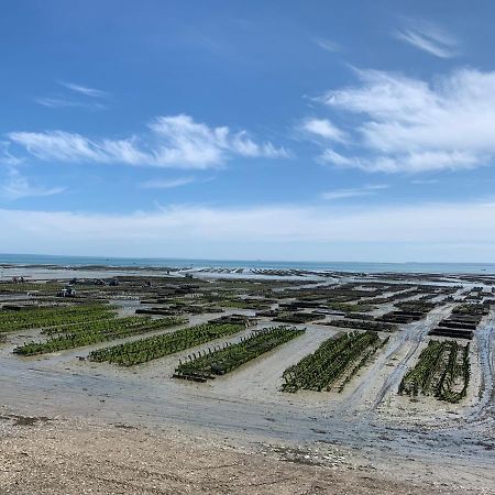 Apartamento Vue Sur Mer Cancale Exterior foto