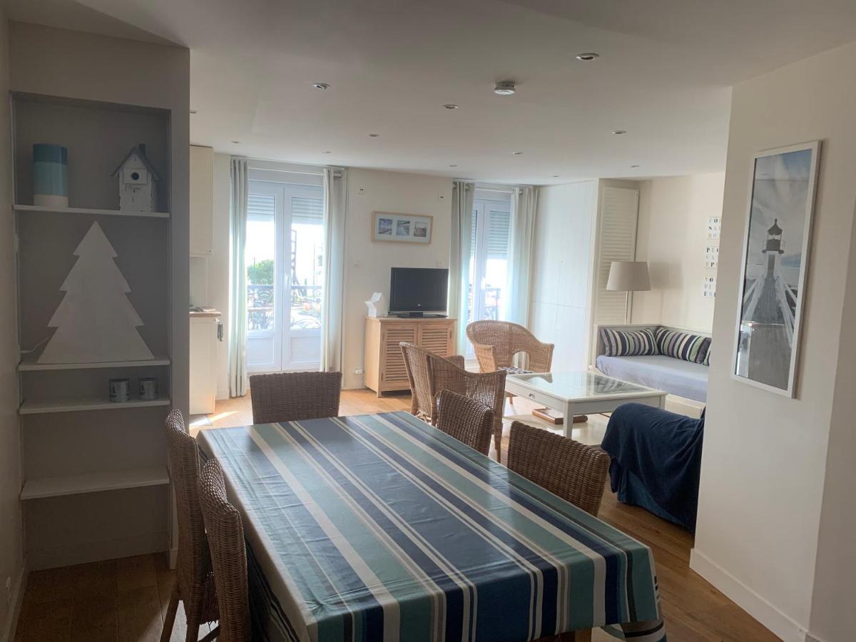 Apartamento Vue Sur Mer Cancale Exterior foto