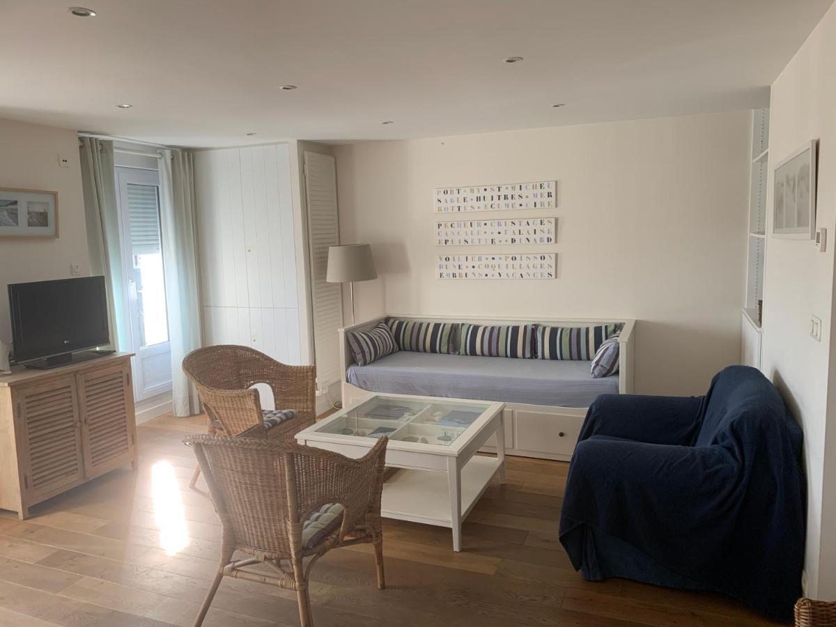 Apartamento Vue Sur Mer Cancale Exterior foto