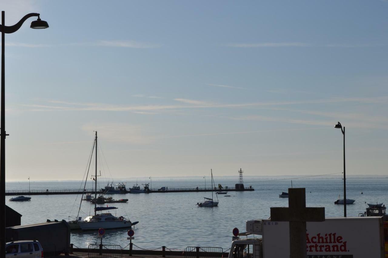 Apartamento Vue Sur Mer Cancale Exterior foto