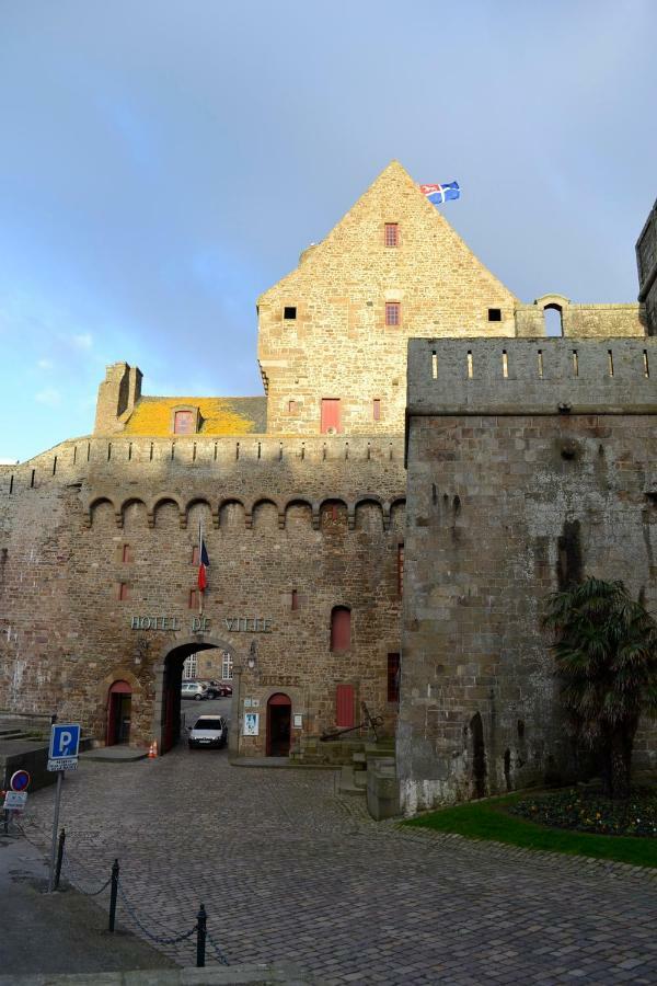 Apartamento Vue Sur Mer Cancale Exterior foto